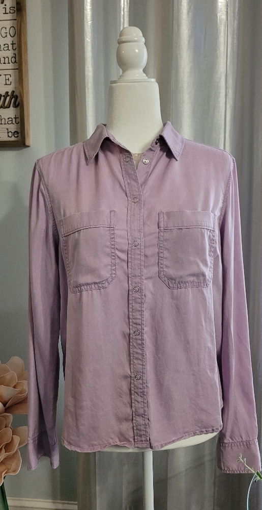 🌞4/$20 EXPRESS Button Down Shirt